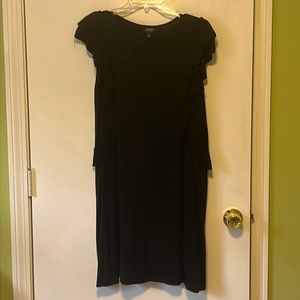 a.n.a black shortsleeved dress, size medium, like new.